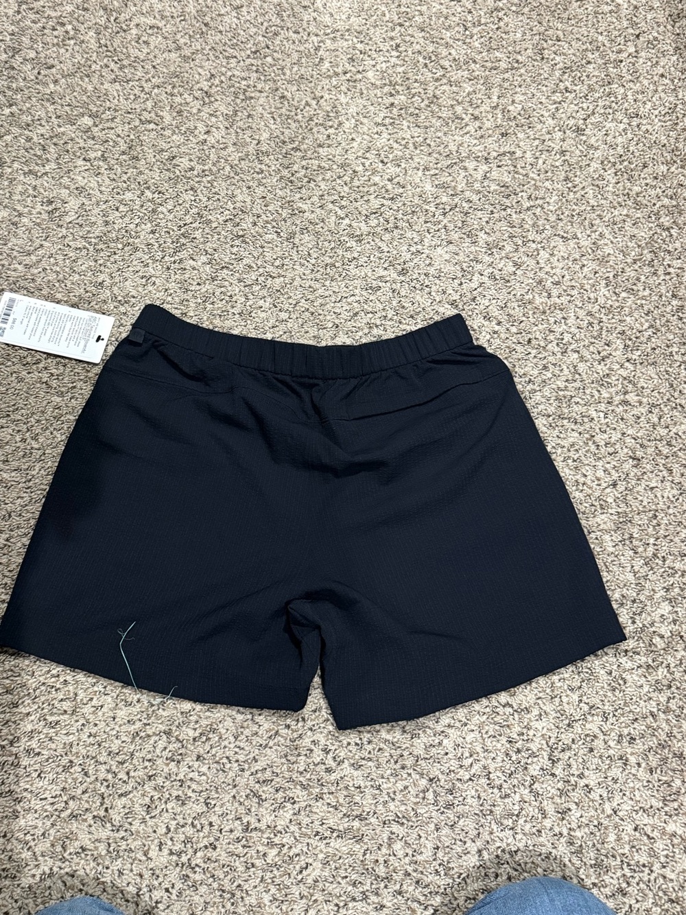 Lululemon ABC Textured WovenAir Pull-On Short 5” - Picture 4 of 5